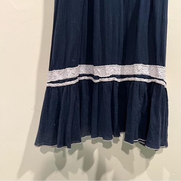 Vintage Boho Blue Empire Waist Maxi Dress w/ White Floral Embroidered Accents - Picture 9 of 9